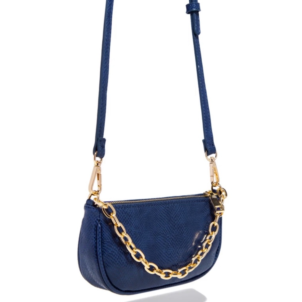 Navy Blue Handbag With Gold Chain